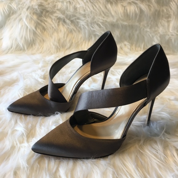 NWOT Imagine Vince Camuto Satin Oya Heels - Picture 3 of 7